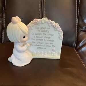 Precious Moments Serenity Prayer Child (girl) Figurine  Like new.